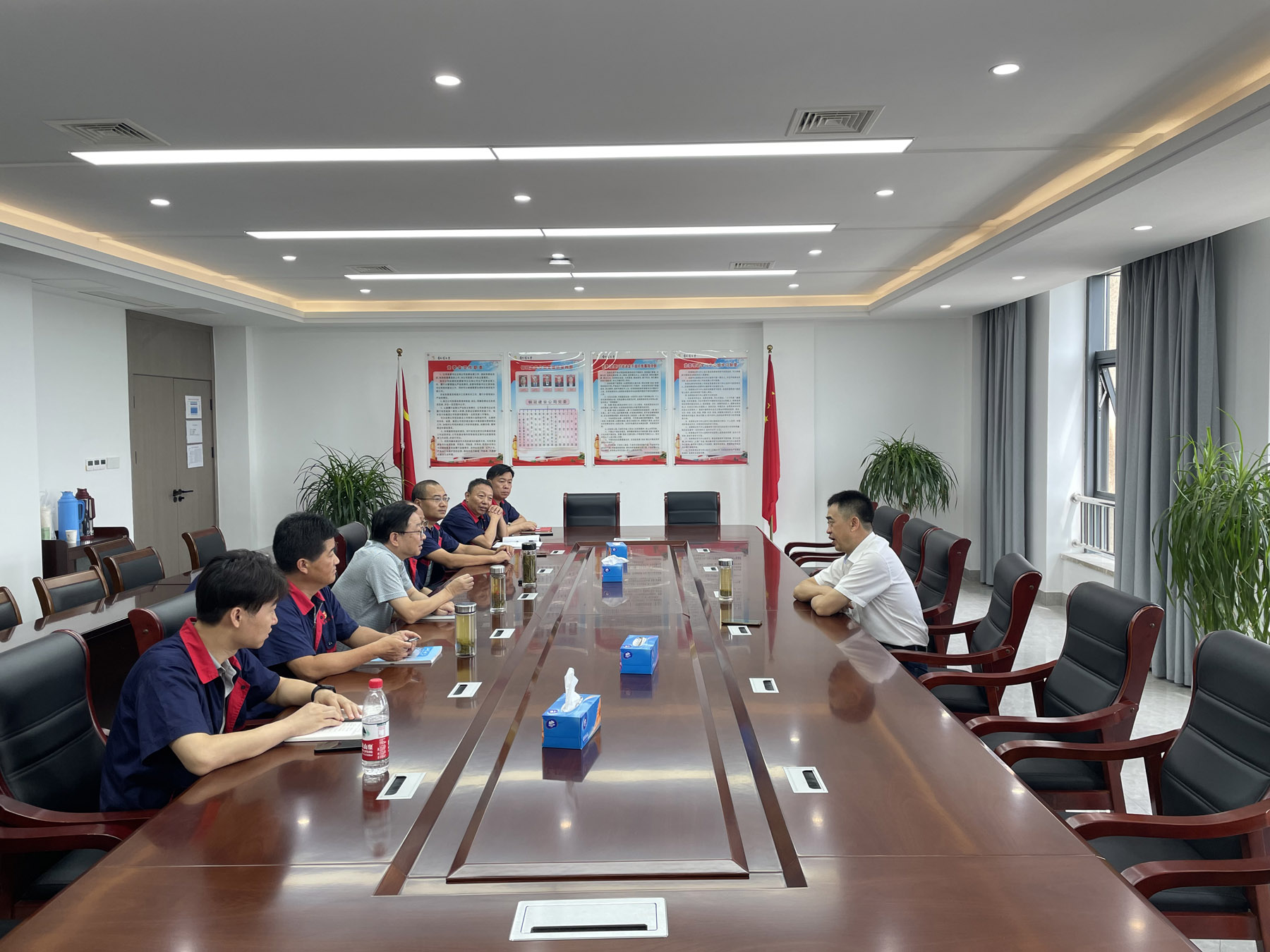 集團(tuán)公司黨委委員、總工程師周俊到公司調(diào)研 
